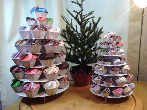 Cupcake Christmas Stand Templates Download - 12 Sizes